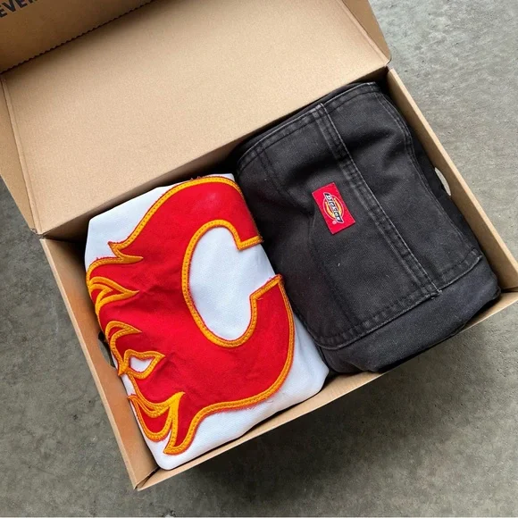 Limited Edition Vintage Jersey Mystery Box - Picture 3 of 3